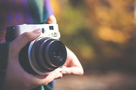 fotoğraf makinesi, objektif, fotoğrafçı, eller, tırnak cilası, Fotoğraf