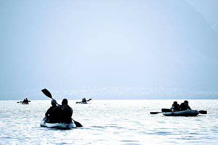 ocho, personas, montar a caballo, kayak, mar, durante el día, cielo