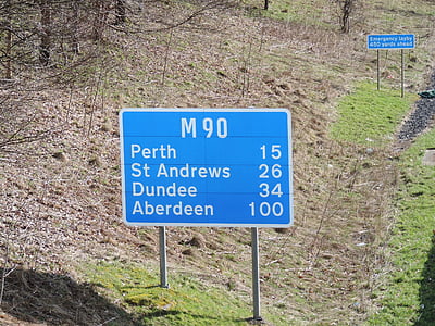M90, semn, milnathort, Kinross, Perth, Perthshire, St andrews