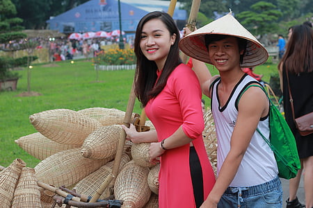 casaco longo, chapéu, vestido, beleza, trajes tradicionais, beleza vietnamita, povo do Vietnã