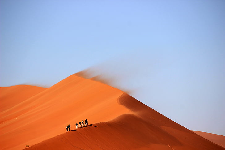 Foto, ljudi, pustinja, brdo, pješčane dine, brda, vjetrovito