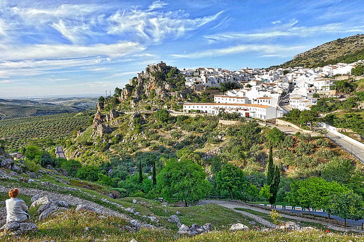 Zuheros, vue, village, blanc, flanc de coteau, Espagnol, paysage