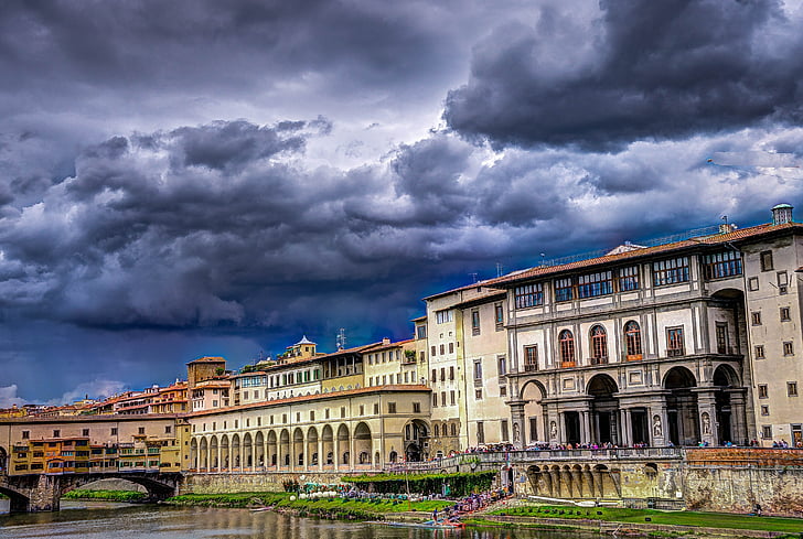 Florencie, Ponte vecchio, Itálie, mraky, bouře, Architektura, budovy