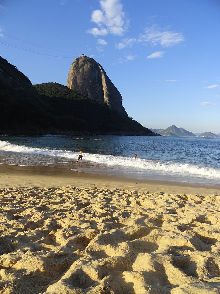 Homole cukru pão de açúcar, Červená pláž, Urca, Rio de janeiro, Brazílie, pláž
