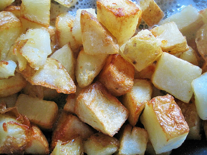 Kartoffel, Quadrate, Braten, goldbraun, Öl, Essen