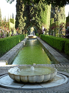 Alhambra, rybník, zahrady, Architektura, palác, stromy