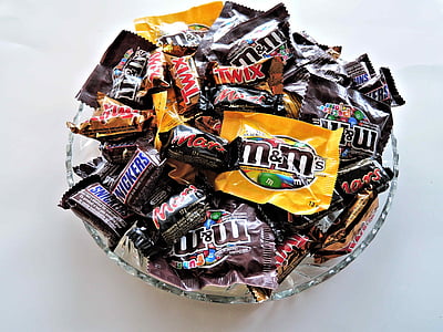 Halloween karkkia, suklaata, pähkinät, Makea, pieni koko