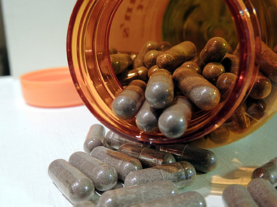 a base di erbe, Supplemento, pillola, medicina, bottiglia, macro, capsula