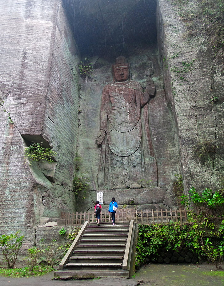 japan, nokogiriyama, giant, buddha, sculpture, carved, rain