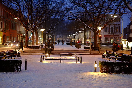 Krefeld, invierno, ciudad, nieve, cubierto de nieve, abendstimmung, hora azul