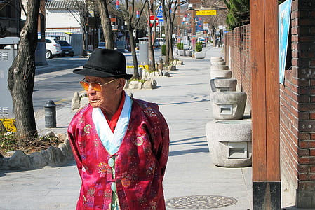 korea, street, morning, seoul, old man, hat, red