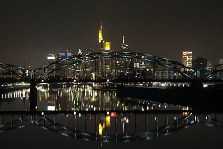 Франкфурт на Майн, нощ, мост, град, архитектура, сграда, светлини