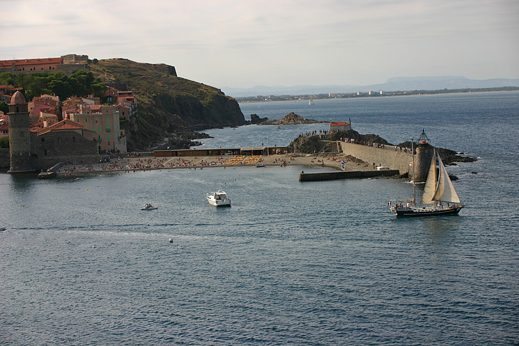 Collioure, στη θάλασσα, ιστιοφόρο, Ευρώπη, ναυτικό σκάφος, λιμάνι, ακτογραμμή