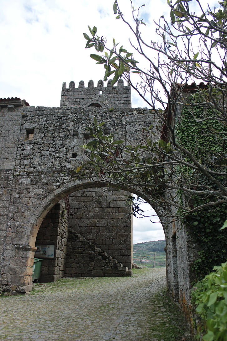 Castelo, Convento, ameias