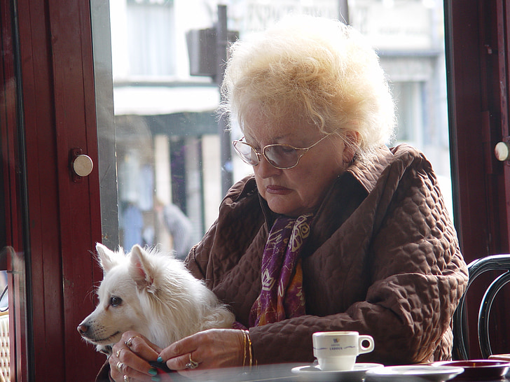 Frau, Hund, Coffey, Coffee-shop, traurige Frau