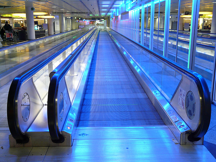 inlet place, moving walkway, roller platform, handrails, treadmill, moving sidewalk, rolling pavement