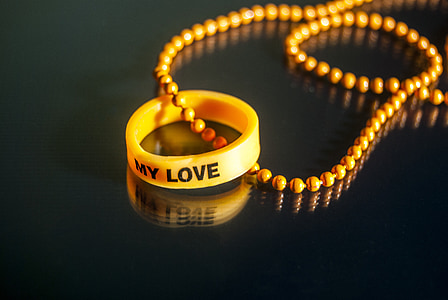 láska, moja láska, náhrdelník, zaľúbený