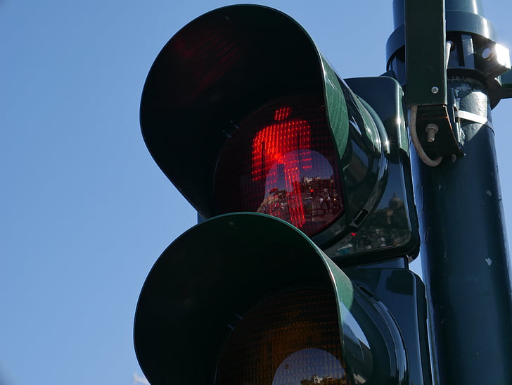 trafikklys, rød, rødt lys, stopp, fare, vent, krysset