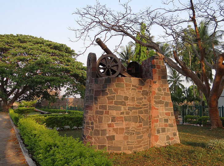 kittur fort, Fort, kanon indlæg, ruinerne, kittur, Karnataka, Indien