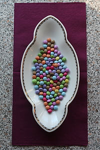 chocolate lentils, brand, sweet, colorful, smarties, decoration, multi Colored