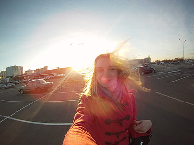 Flicka, blondin, porträtt, Selfie, solljus, Moskva, Street