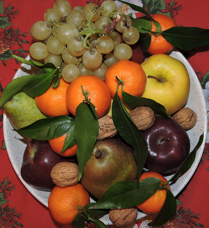 frutta, vassoio di, Apple, Pera, arancio, mandarino, uva