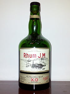 rum, Martinique, Frans, partij