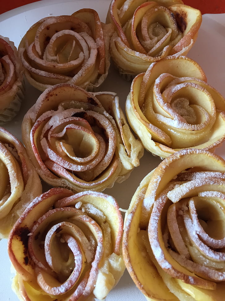 gâteau, roses d’Apple, muffins, pâtisseries