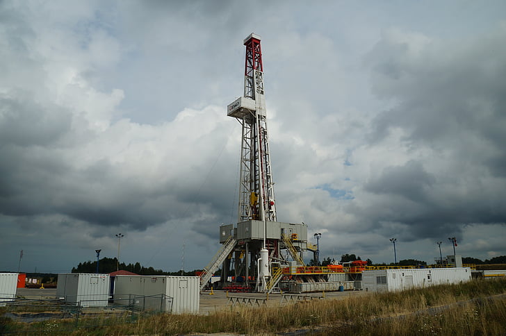природен газ, Търсене, нефтена платформа, сондажна кула