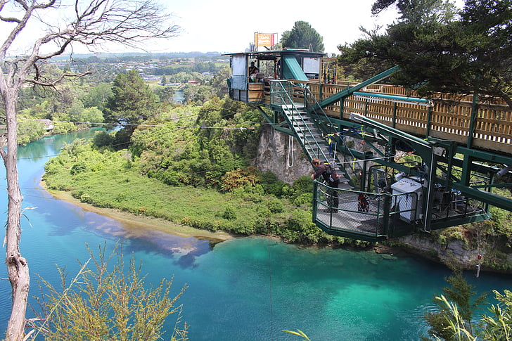 Taupo, Nuova Zelanda, Isola del Nord, bungee jumping, paesaggio, verde, natura