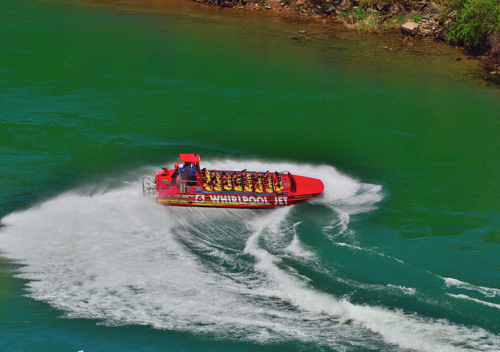 jet boat, reverse turn, niagara river, speedy action, tourist attraction, waves