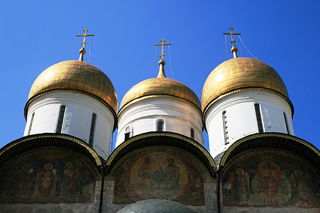 катедрала, Руски, православна, три бели кули, лук куполи, Златни, Русия