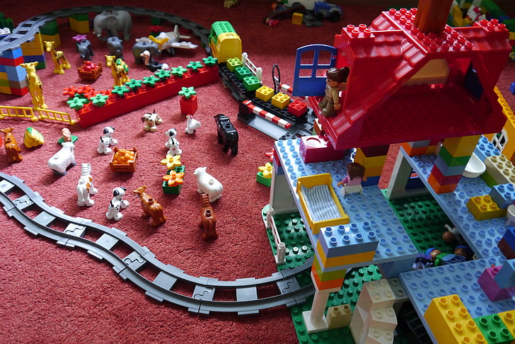เลโก้, ห้องเด็ก, ดูเหมือน, เล่น, รถไฟ, อพาร์ทเมนท์