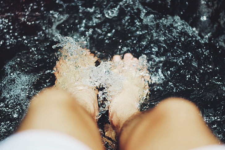 pieds, eau, Splash, jambes, peau, été, rafraîchissement