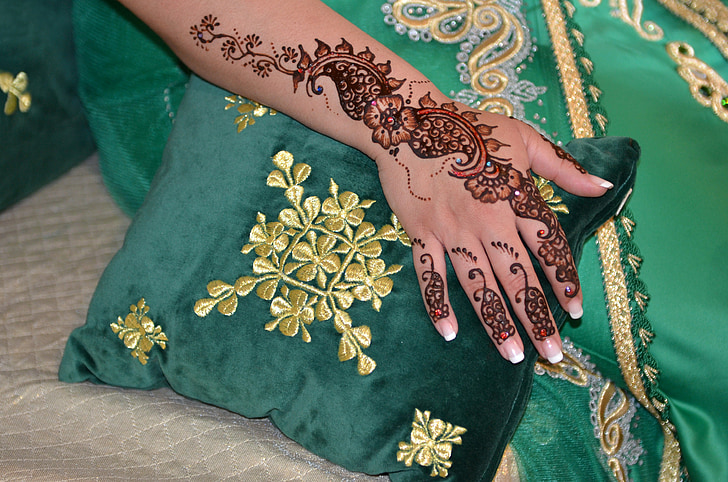 Henna, ruku manželka, krása