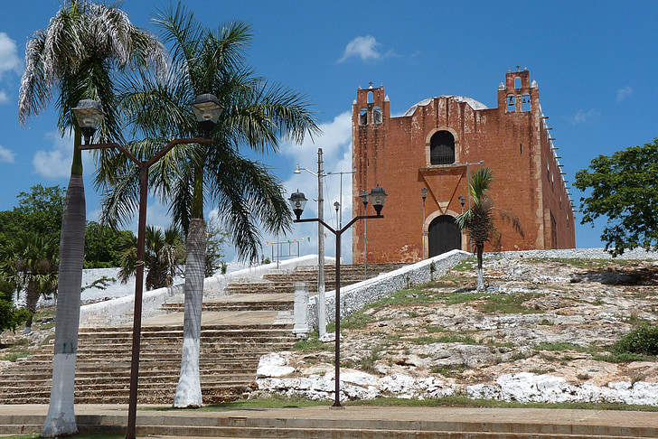 Mexiko, Yucatan, kostel