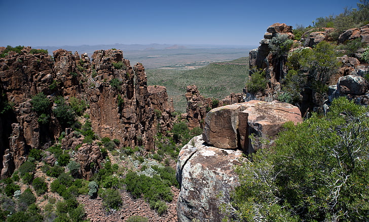 Vall de la desolació, Sud-àfrica, cap oriental, paisatge, piles de dolerite, cel blau, natura