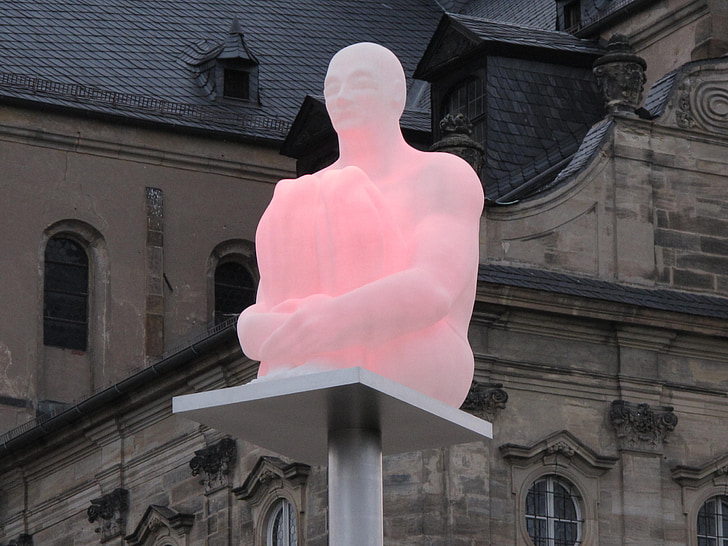 Bamberg, gaismas instalācijas, DOM jubileju, gaismas mākslas, baznīca, māksla, vīrietis