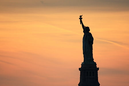 Статуята на свободата, Ню Йорк, залез, САЩ, Статуята, подсветка, дестинации за пътуване