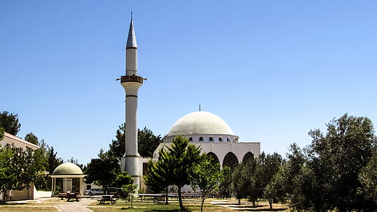 Kypros, Karpasian, Rizokarpasoon, moskeija, muslimi, uskonto, dipkarpaz
