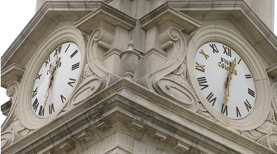 dos relojes, relojes, viene de noche, arquitectura, tiempo, tiempo de mantenimiento, Iglesia