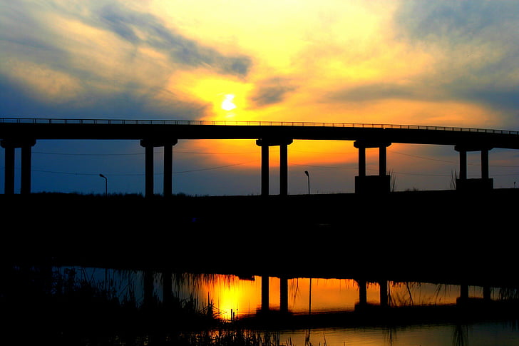 Podul, apus de soare, apa, reflecţie, soare, nor, seara
