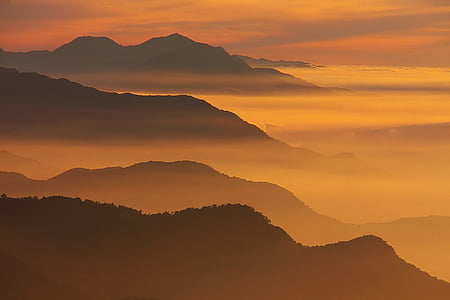 montagnes, coucher de soleil, paysage, nature, brouillard, silhouettes, coloré