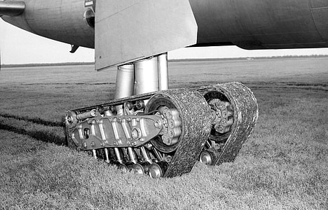 chassis, aircraft, machine, b 36 peacemaker, convair, black and white