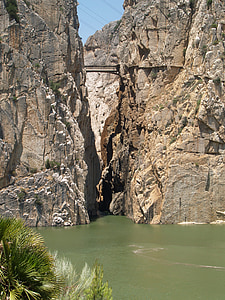 Malaga guevas, air, batu, musim panas, Spanyol