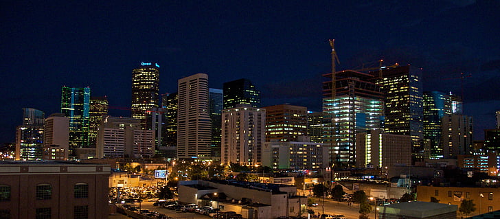 Denver, Colorado, linha do horizonte, cidade, à noite, edifícios, urbana