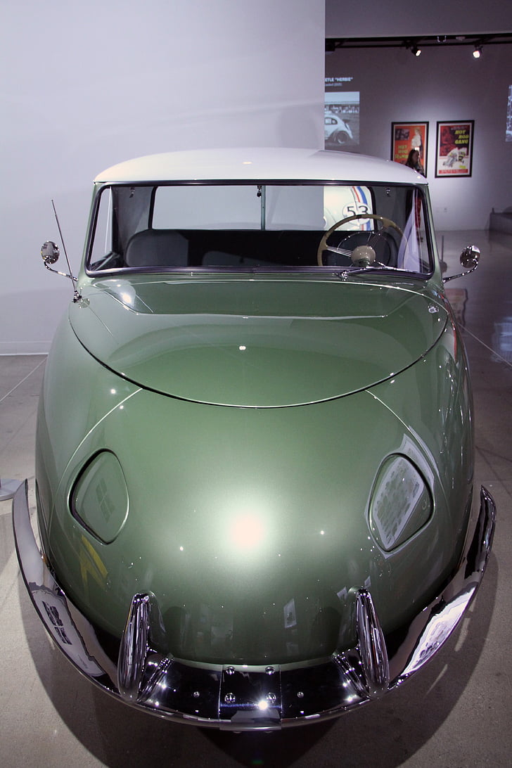 auto, staré, ročník, Petersen automotive museum, Los angeles, Kalifornie
