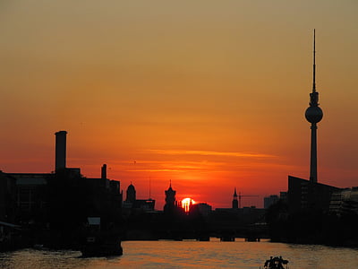 Berlín, Oberbaumbrücke, televizní věž, Západ slunce, abendstimmung, Spree
