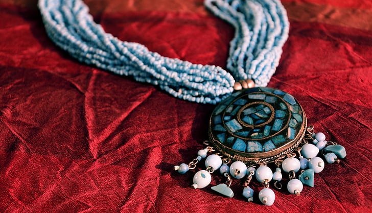 amulet, biserno ogrlico, nakit, žamet, svile, nakit, moda