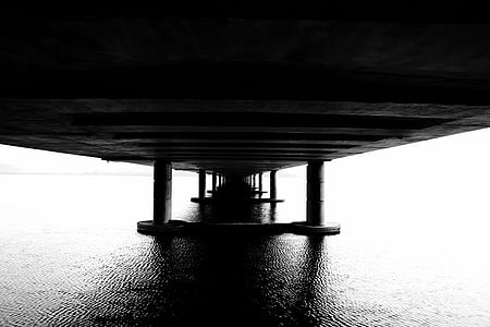 scala di grigi, fotografia, Dock, corpo, acqua, Ponte, oceano
